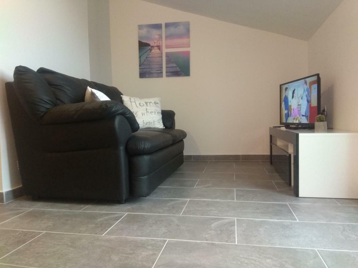 Lorber House Stinjan Apartamento PUY Exterior foto